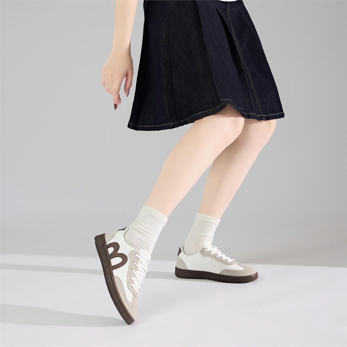 Sneaker tự do - Ảnh 3